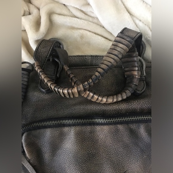 Free People• We The Free Rover Leather Tote in Bark 🦄🦄🌟 amazing bag!! - Picture 9 of 16